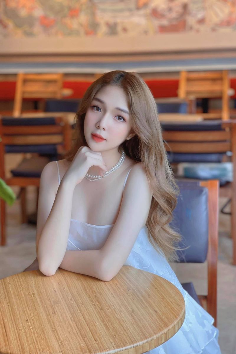 Ảnh Hoàng Thị Kiều Oanh sexy 16