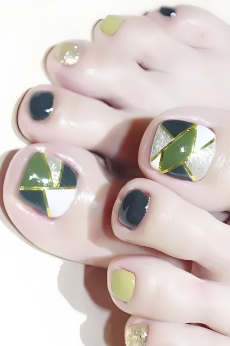 Ảnh mẫu nail chân đẹp đơn giản 13