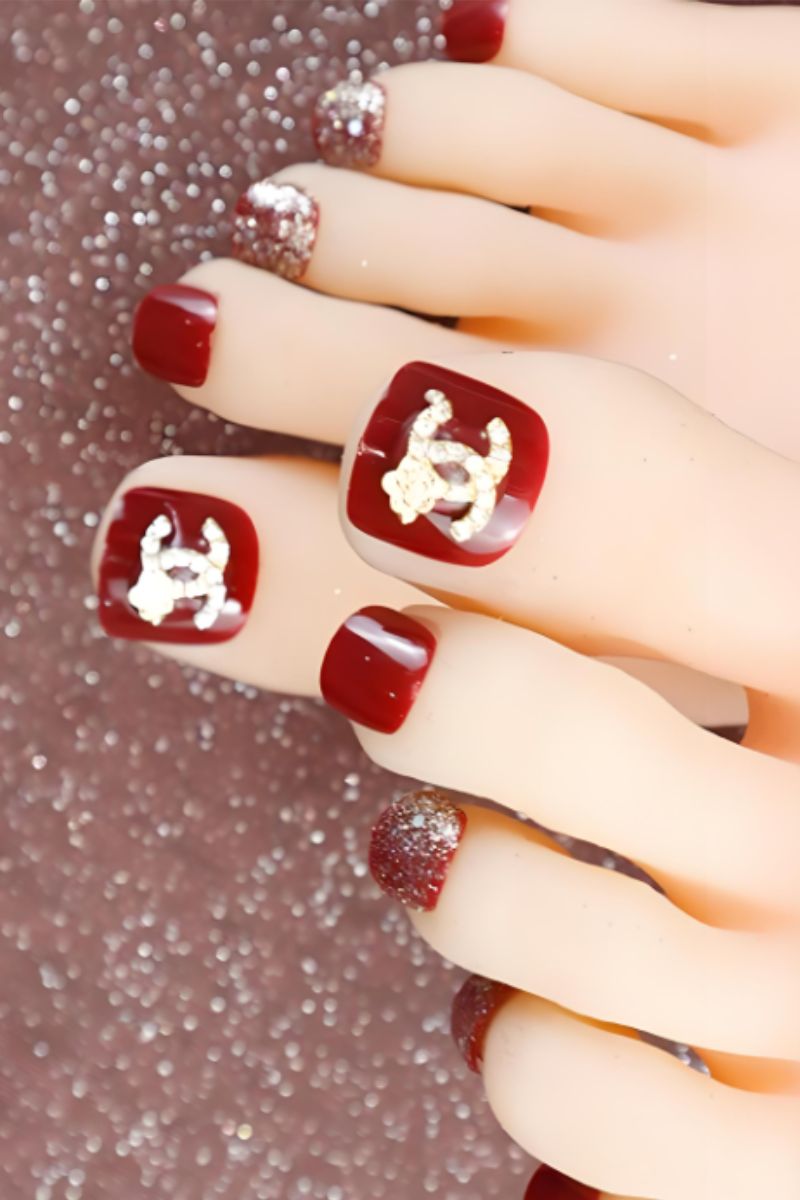 Ảnh mẫu nail chân đỏ 11