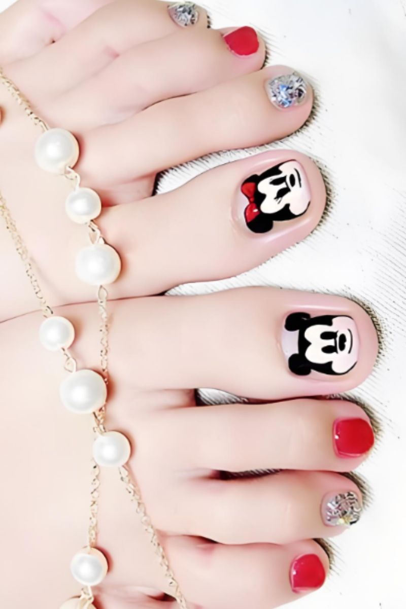 Ảnh mẫu nail chân đỏ 14