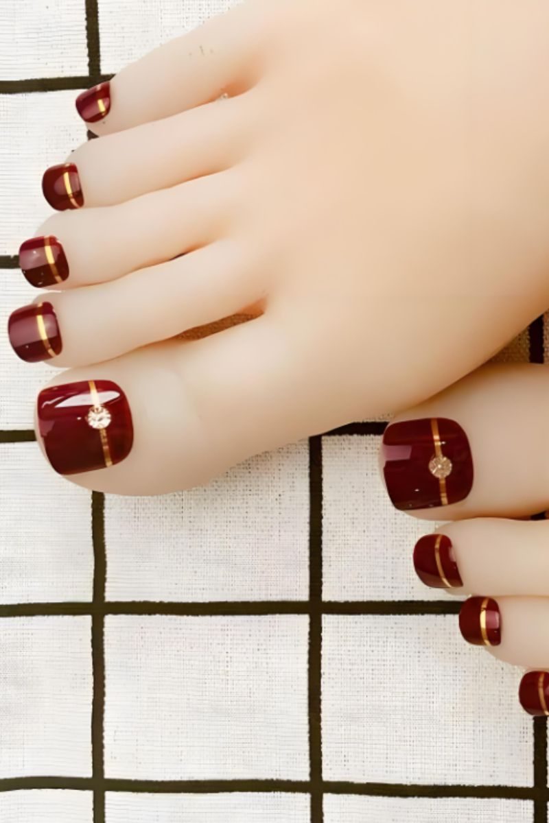 Ảnh mẫu nail chân đỏ 16