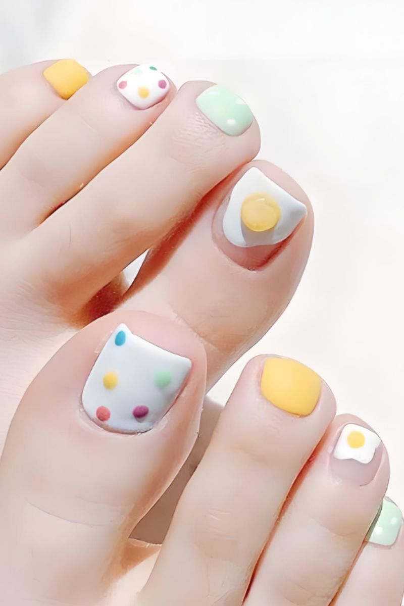 Ảnh mẫu nail chân đơn giản đẹp 27