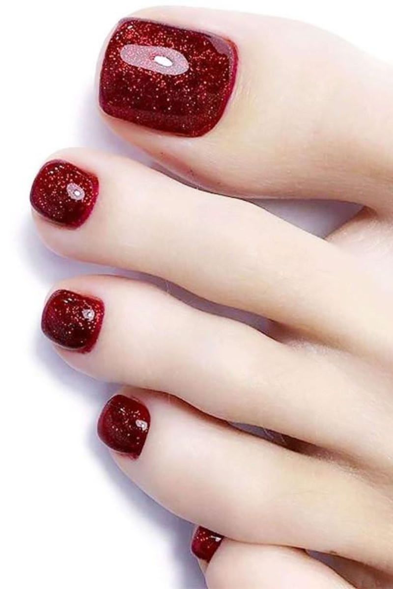 Ảnh mẫu nail chân màu đỏ mận 26