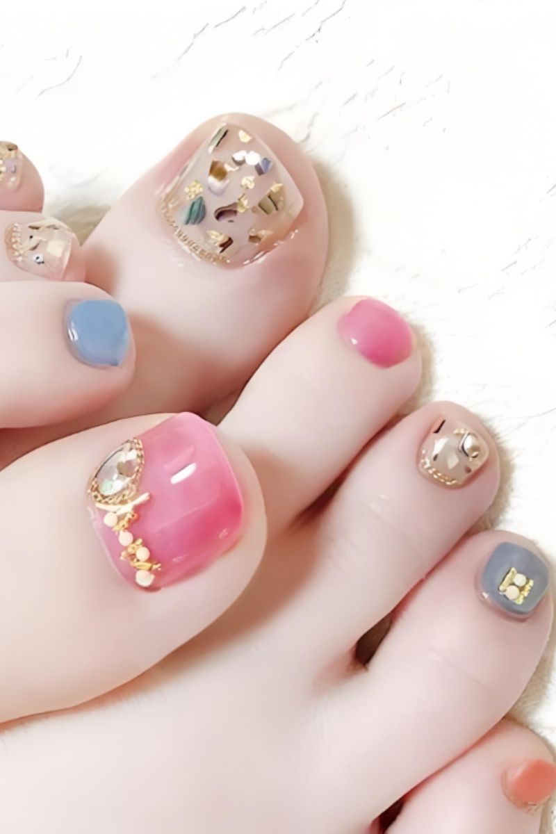 Ảnh mẫu nail chân xinh đơn giản 19