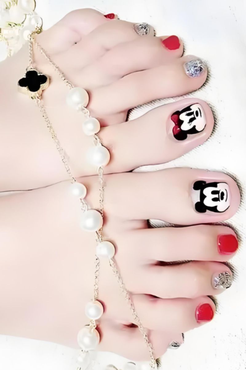 Ảnh mẫu nail chân xinh đơn giản 28