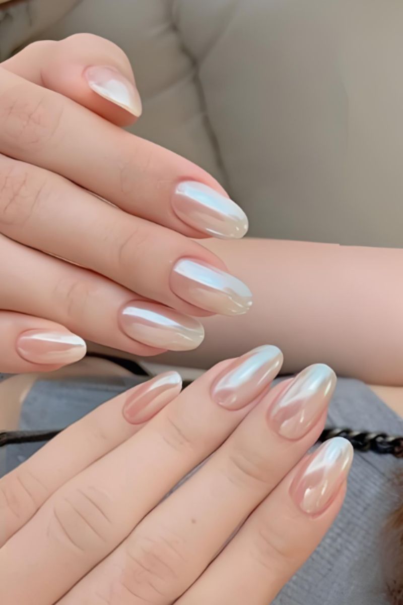 Ảnh mẫu nail cô dâu đơn giản đẹp 12