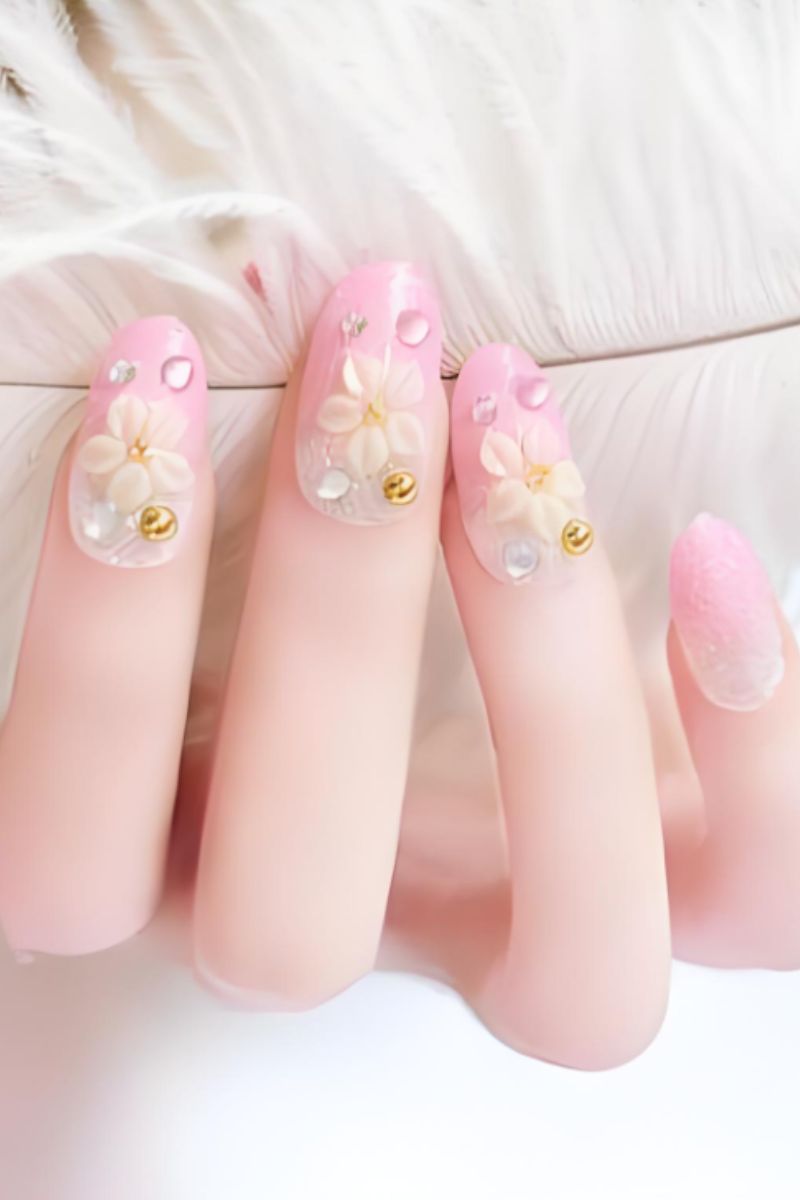 Ảnh mẫu nail cô dâu đơn giản đẹp 17