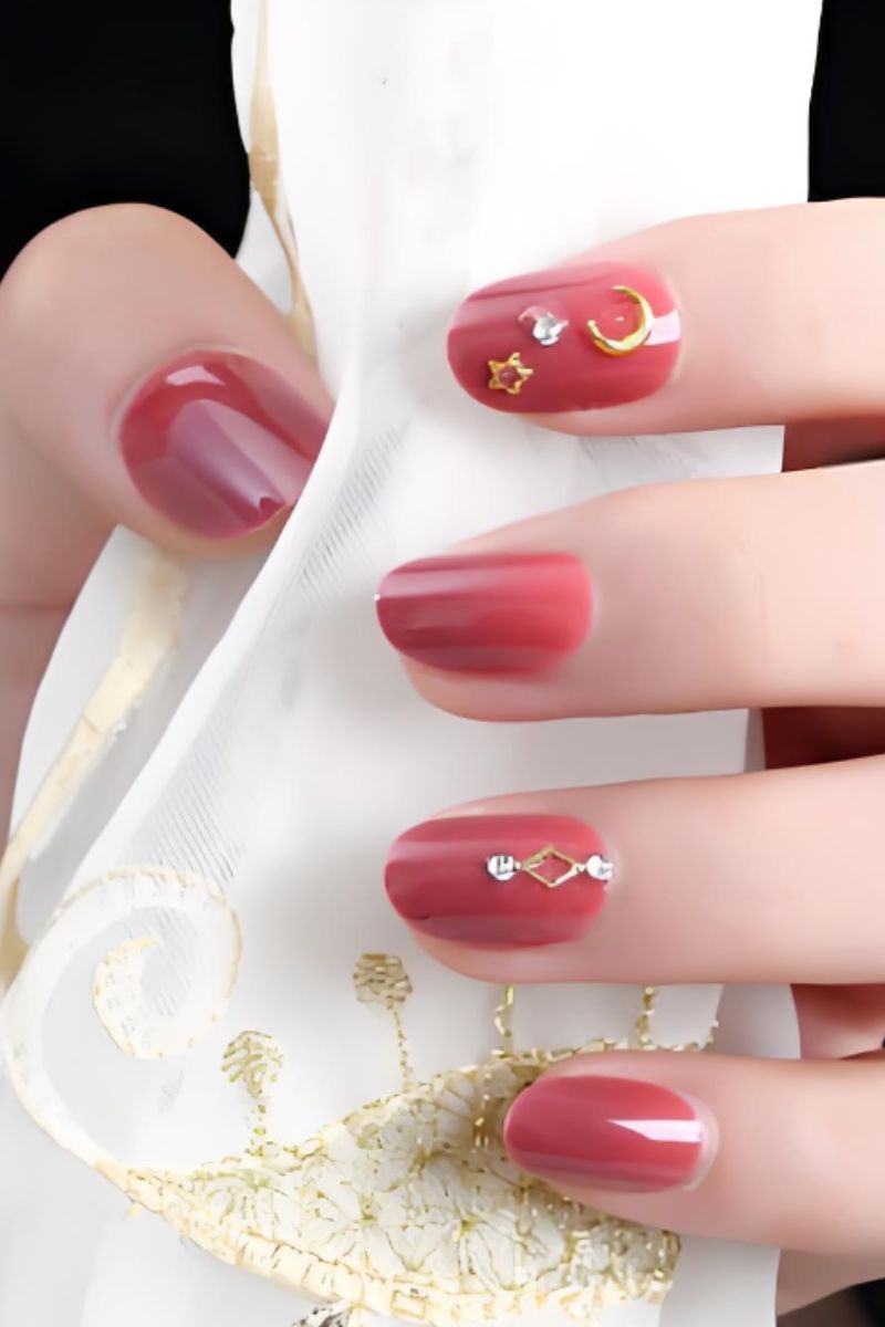 Ảnh mẫu nail cô dâu đơn giản đẹp 18