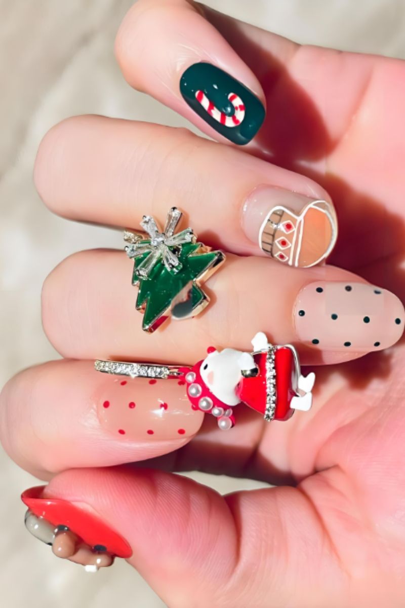 Ảnh mẫu nail noel đơn giản 3