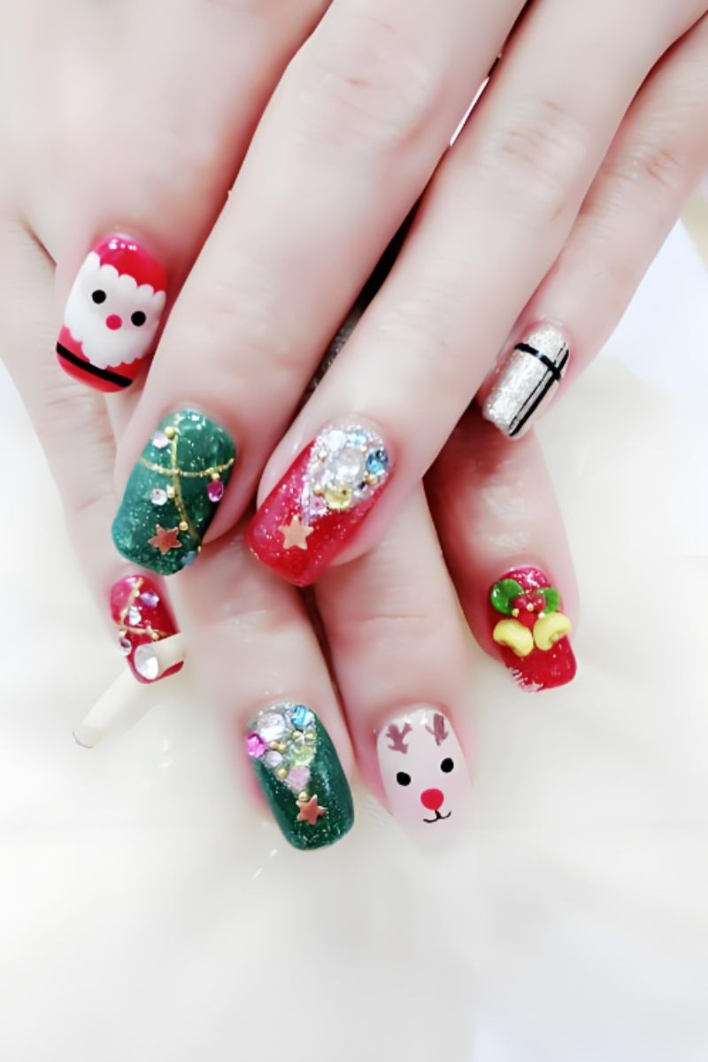 Ảnh mẫu nail noel đơn giản 33