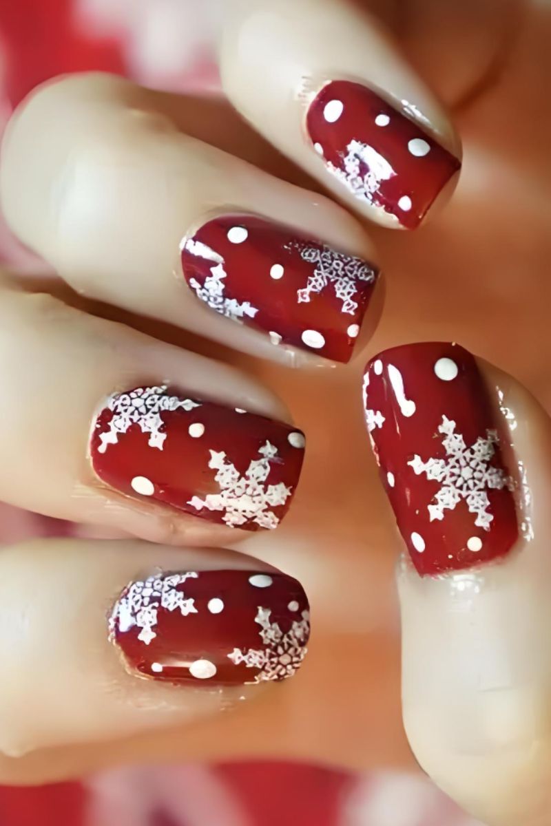 Ảnh mẫu nail noel đơn giản 34