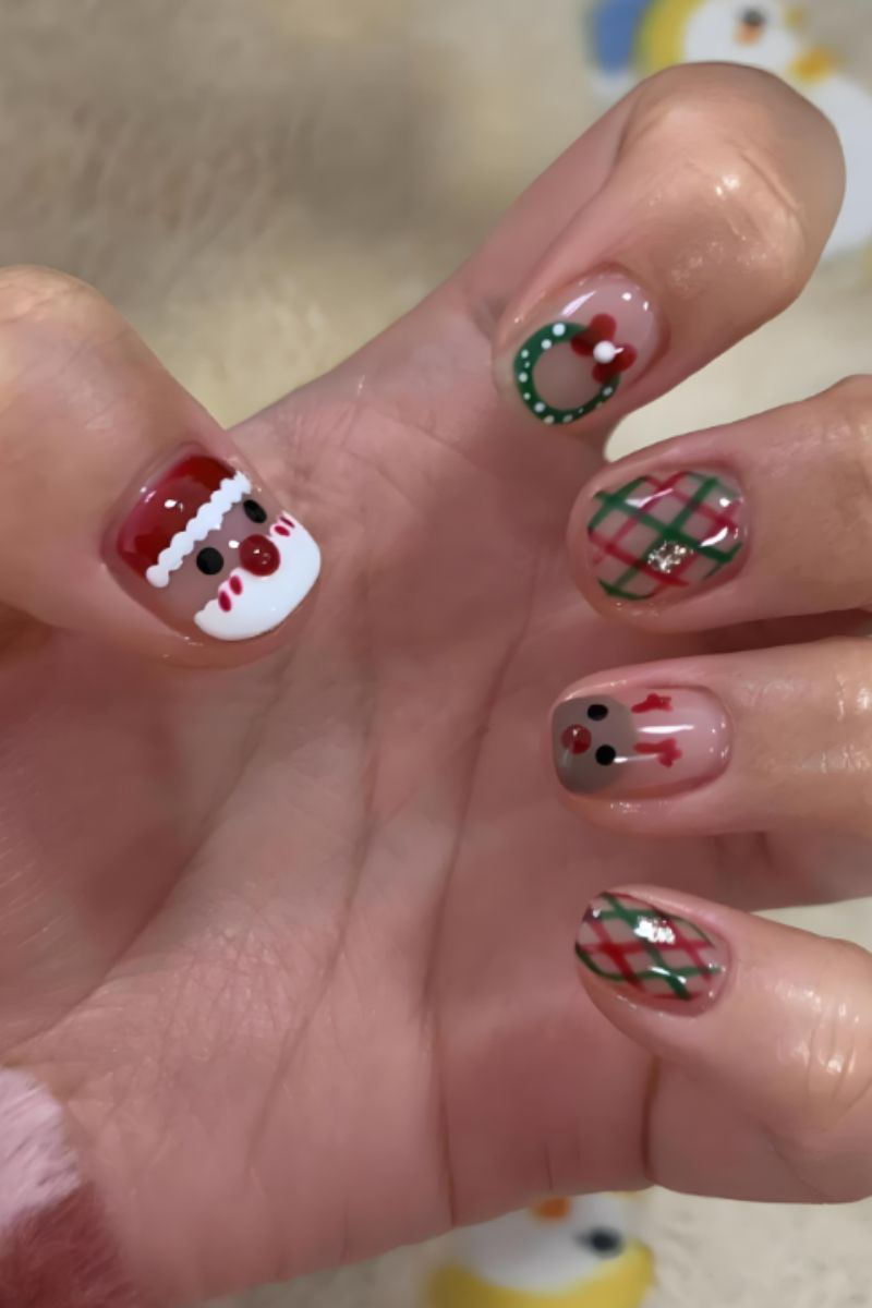 Ảnh mẫu nail noel đơn giản 4