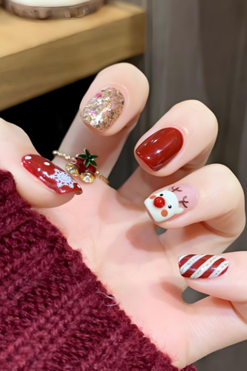 Ảnh mẫu nail noel đơn giản 6