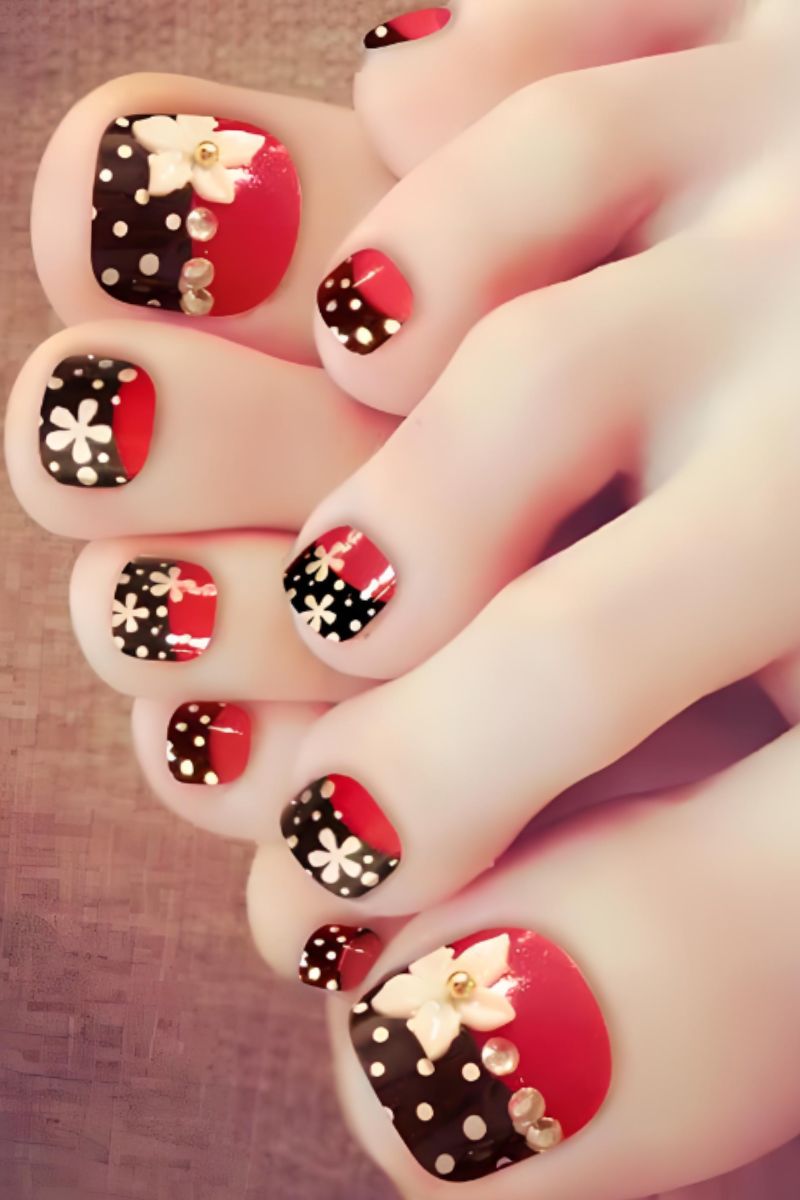 Ảnh nail chân dễ thương 2