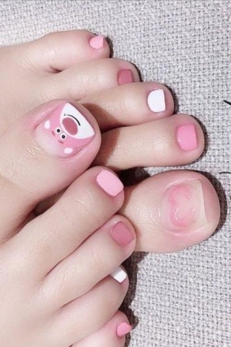 Ảnh nail chân hình gấu 11