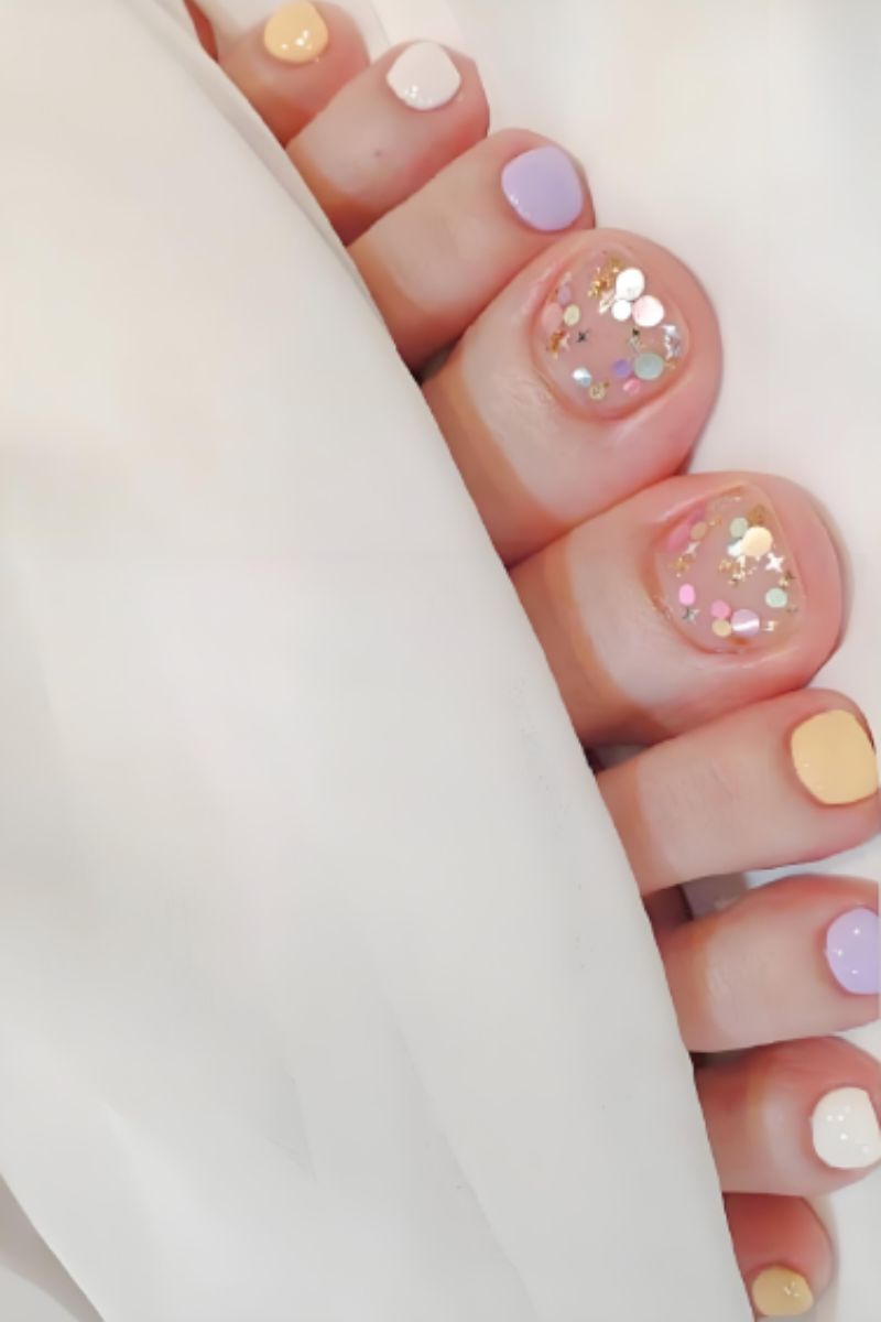 Ảnh nail chân kim tuyến 2