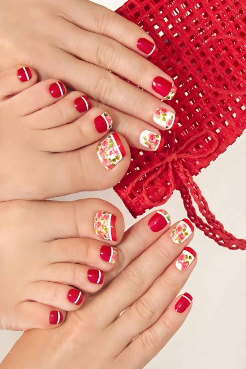 Ảnh nail chân màu đỏ đẹp 12