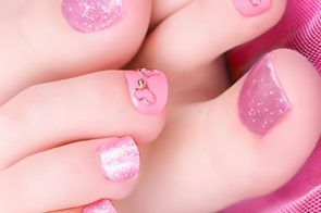 Top 80+ Ảnh nail chân màu hồng dành tặng các chị em yêu thích cái đẹp