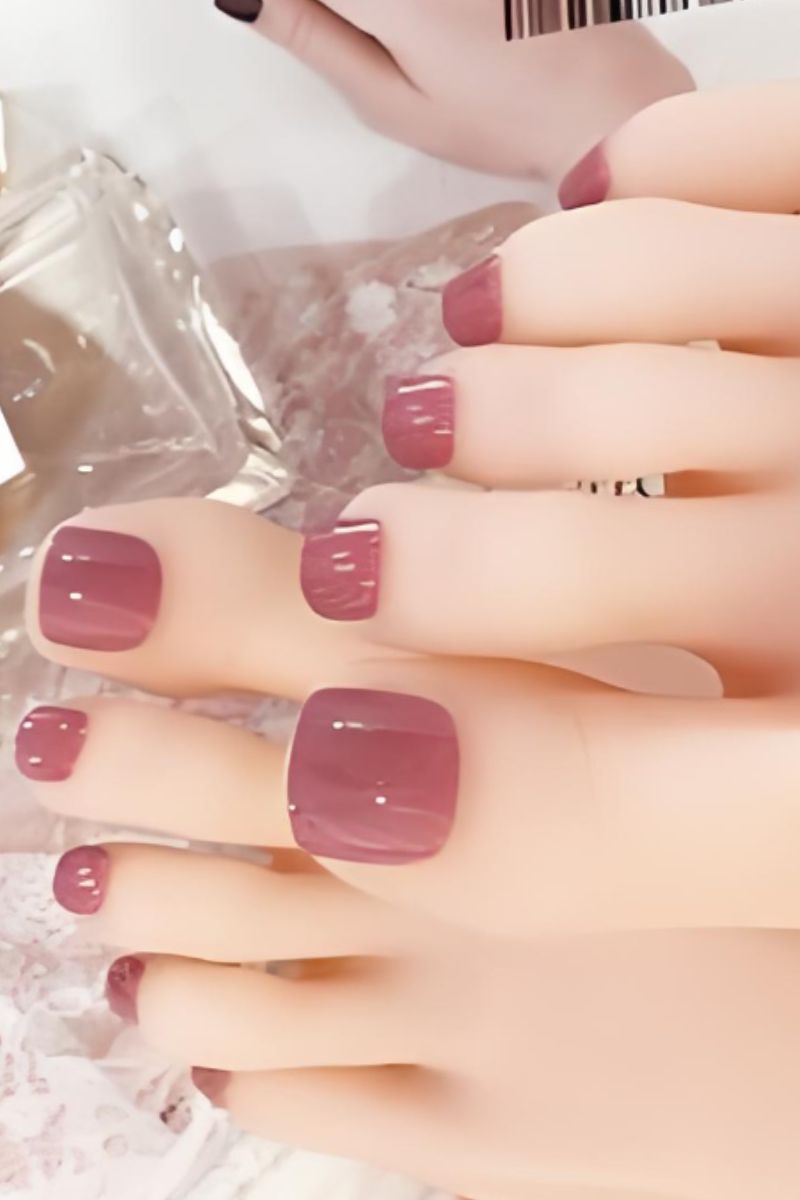 Ảnh nail chân màu hồng 7