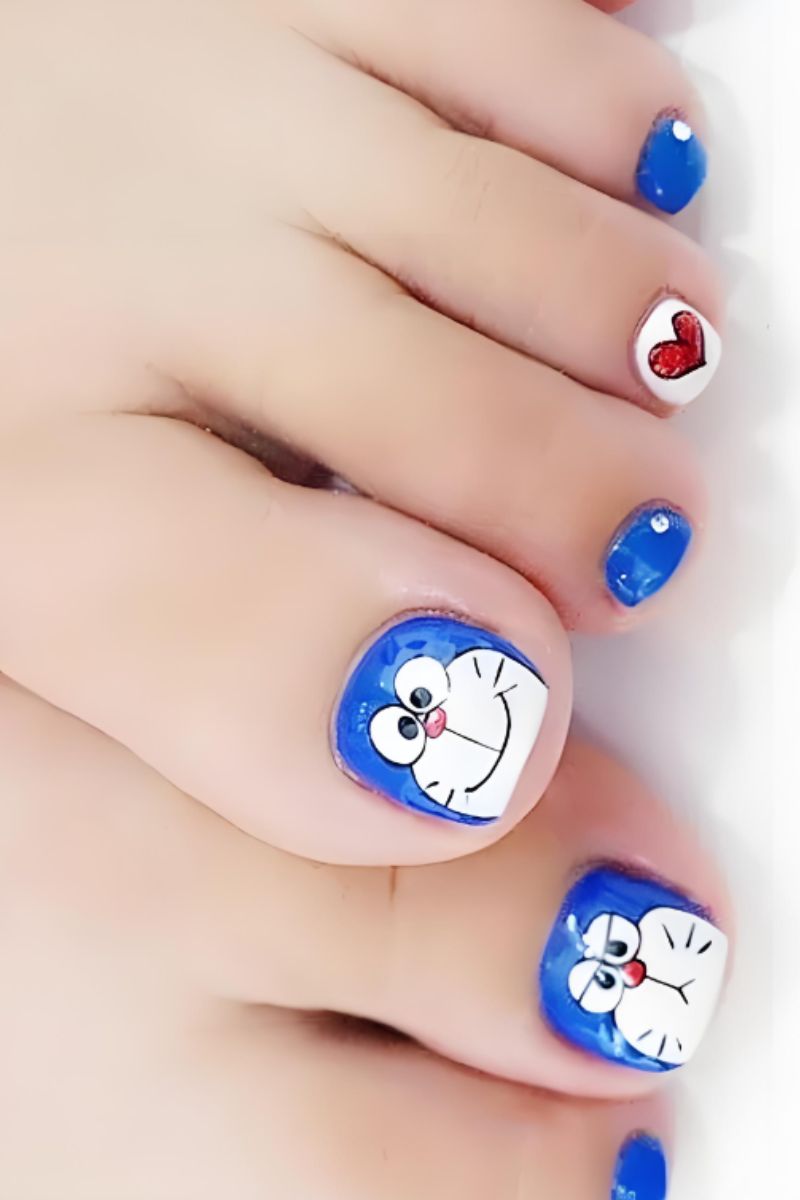 Ảnh nail chân vẽ cute 12