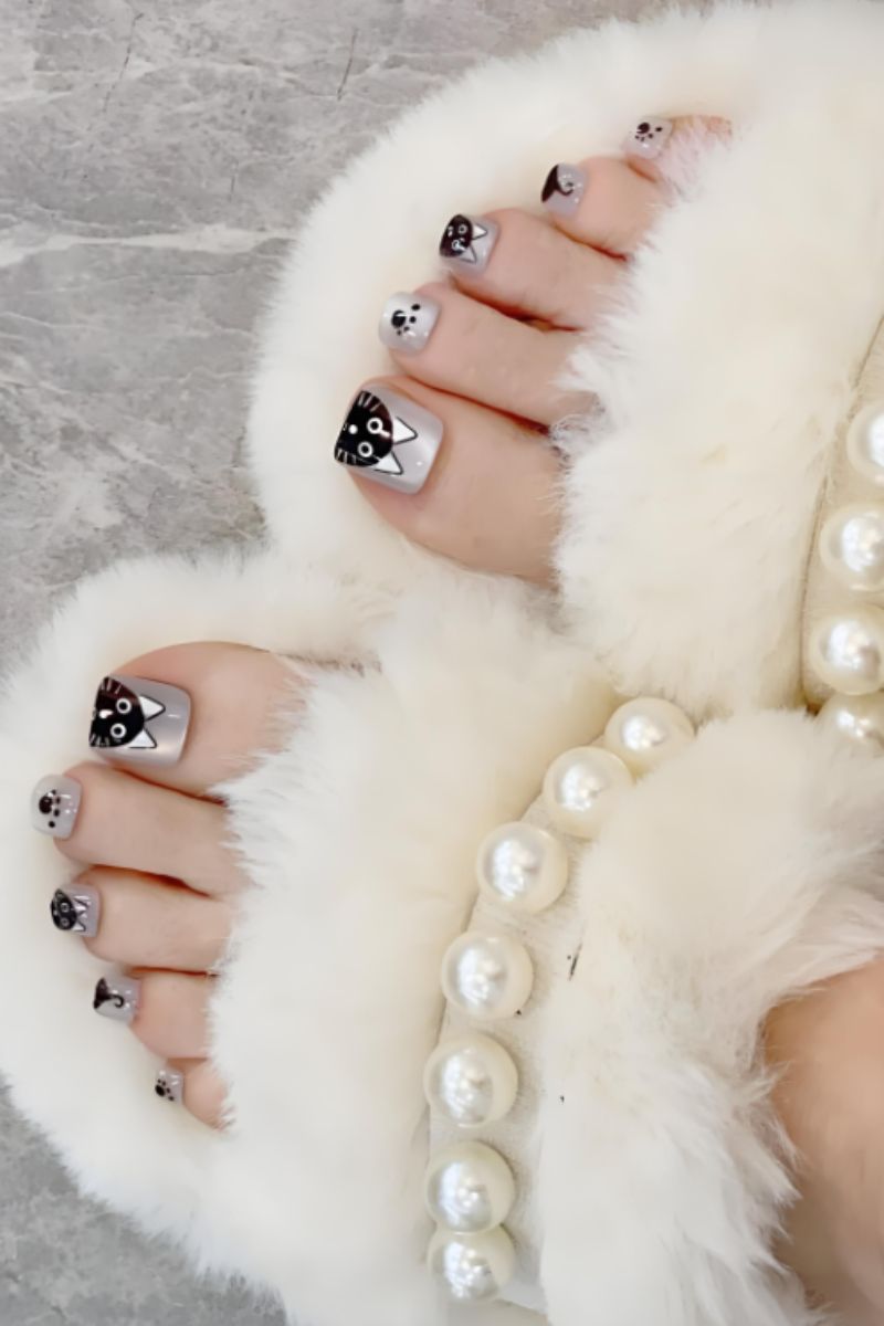 Ảnh nail chân vẽ cute 14