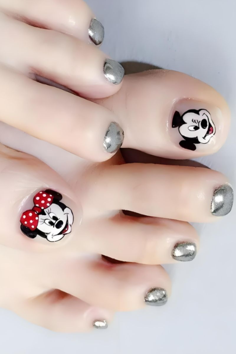 Ảnh nail chân vẽ cute 7