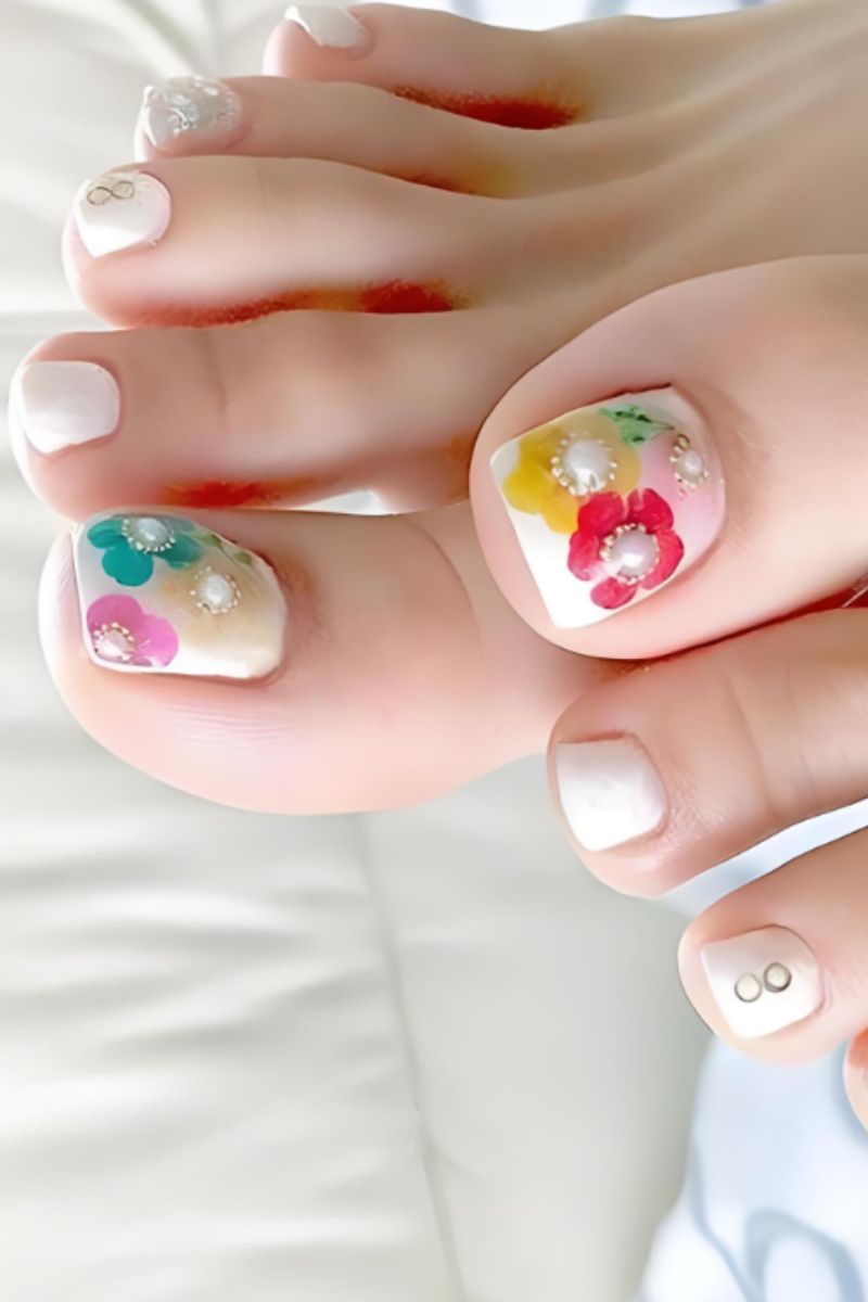 Ảnh nail chân vẽ hoa 9