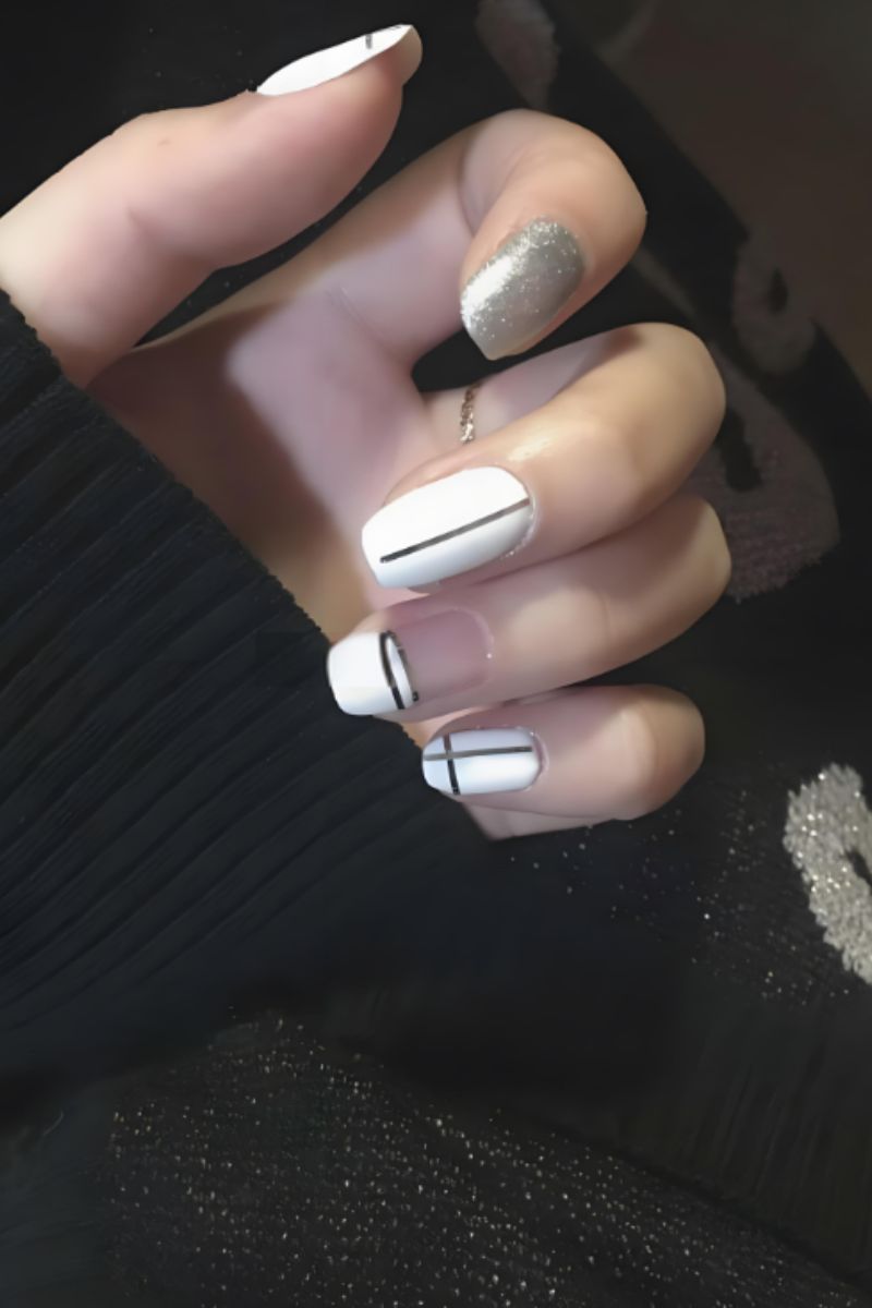 Ảnh nail đen trắng đẹp 13