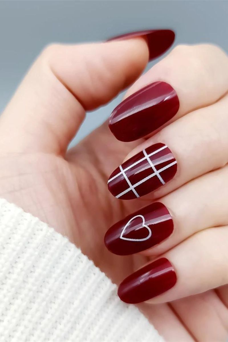 Ảnh nail đỏ trắng 28