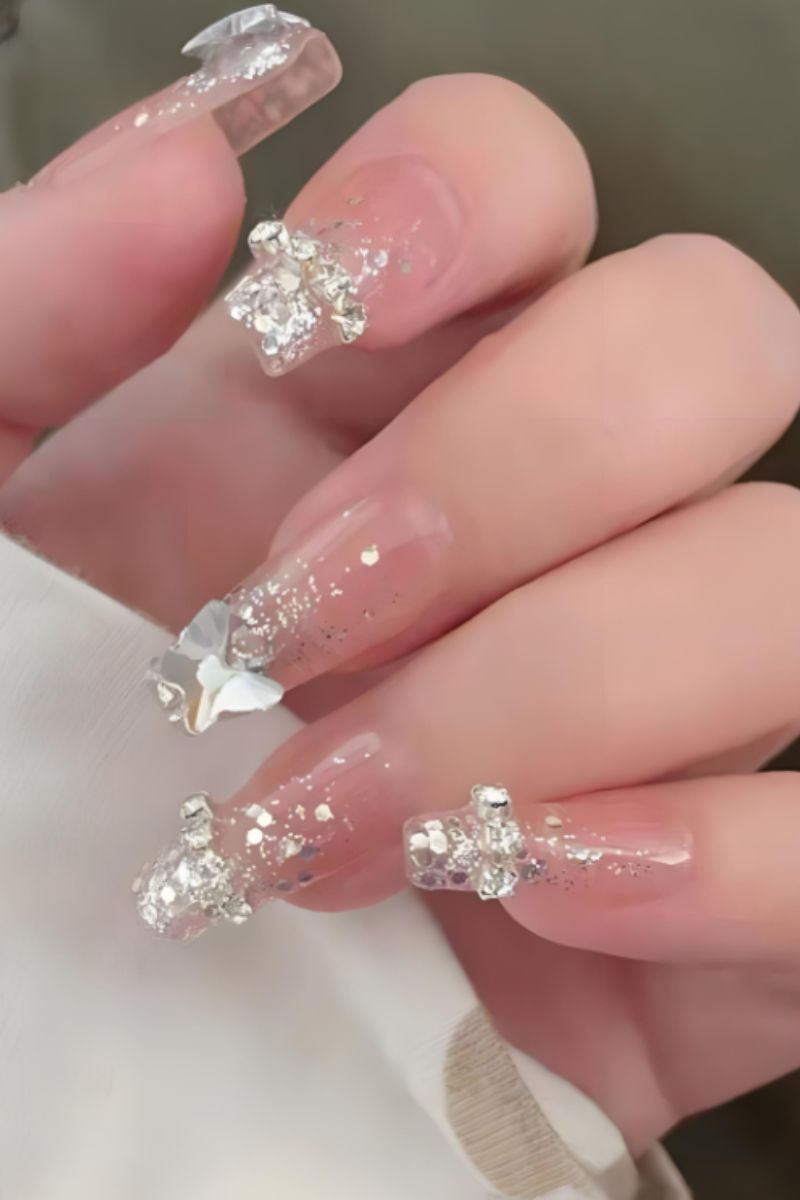 Ảnh nail kim tuyến trắng 11