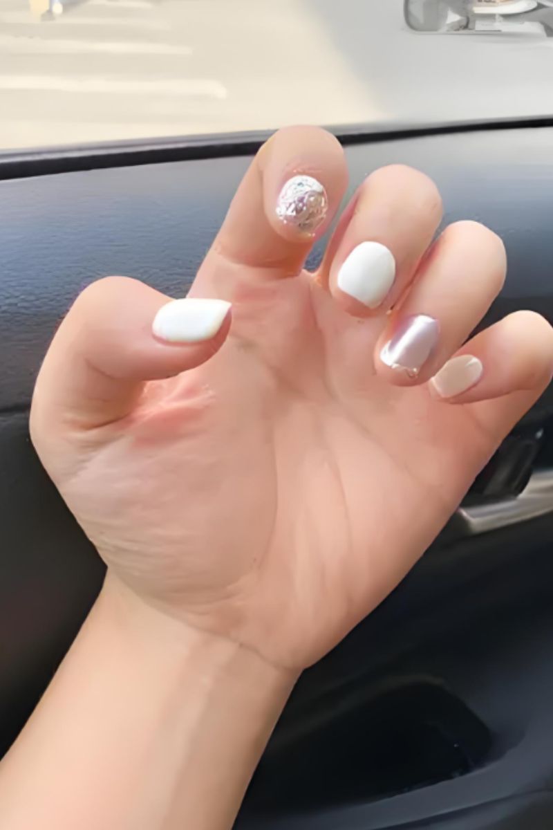 Ảnh nail kim tuyến trắng 26