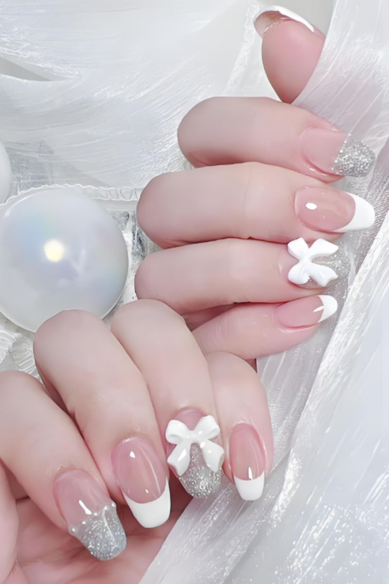 Ảnh nail kim tuyến trắng 3