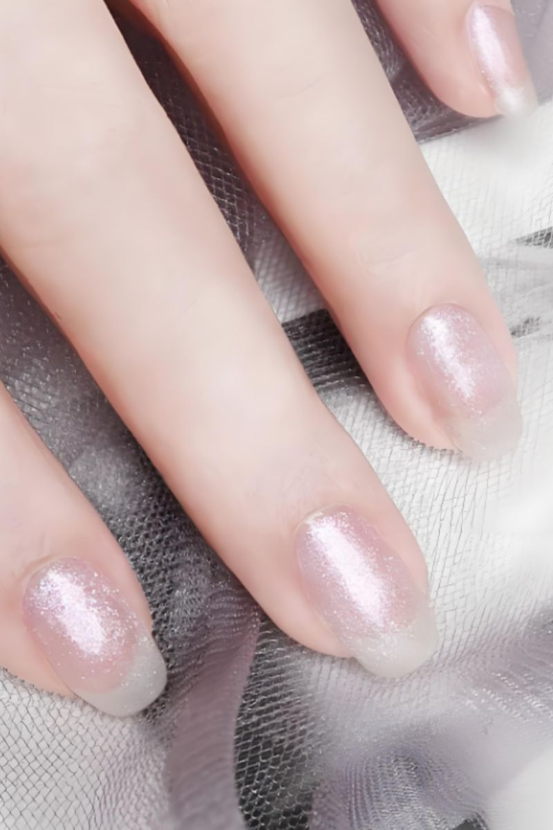 Ảnh nail kim tuyến trắng 6