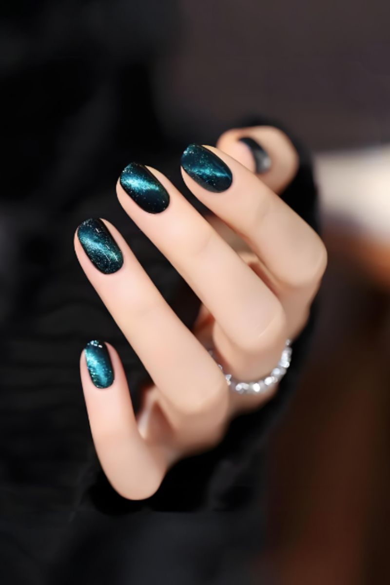 Ảnh nail mắt mèo xanh 1