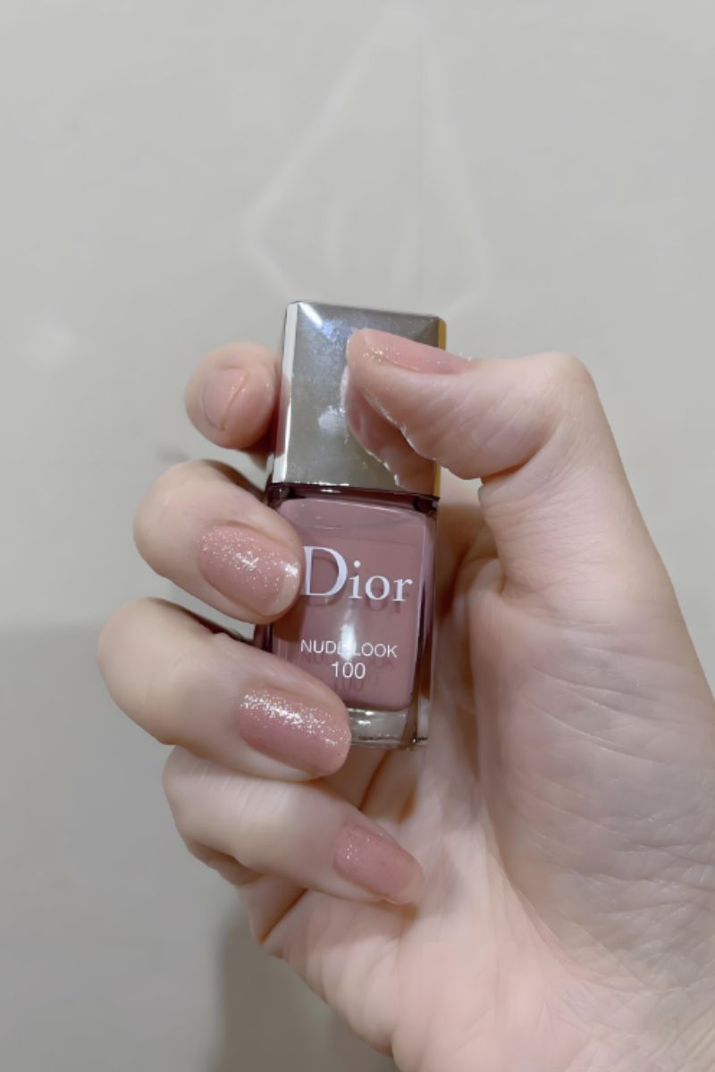 Ảnh nail tay dior 13