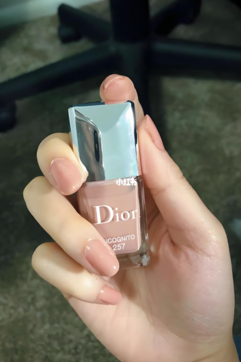 Ảnh nail tay dior 27