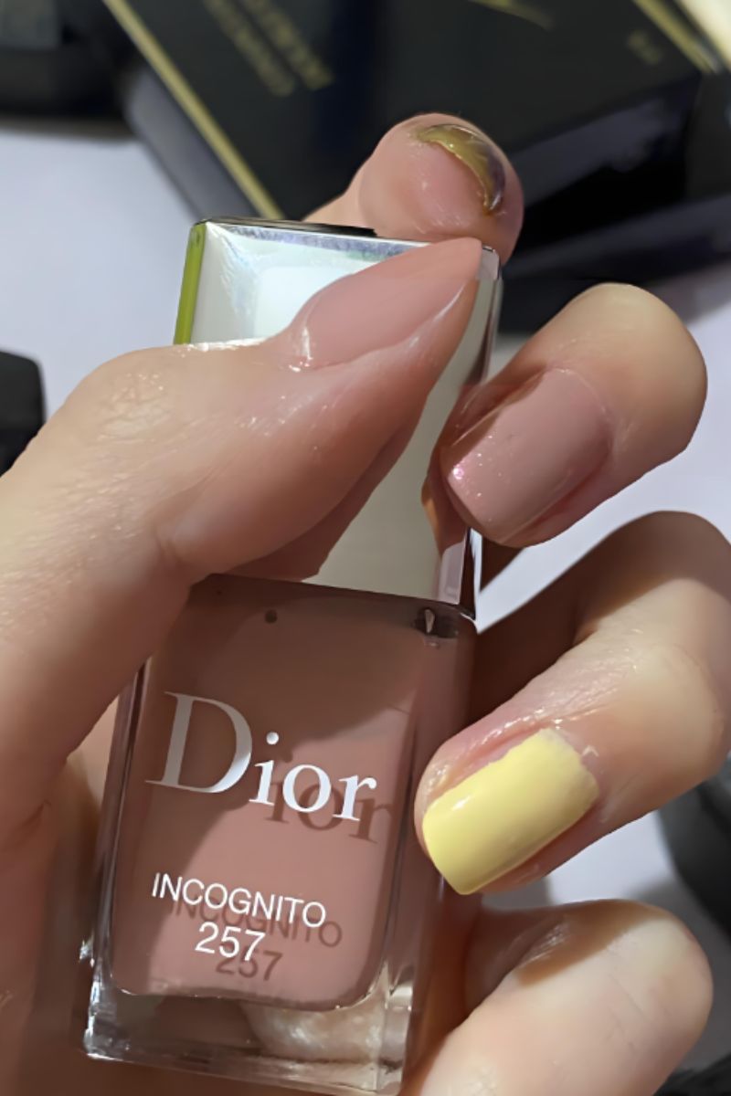 Ảnh nail tay dior 29