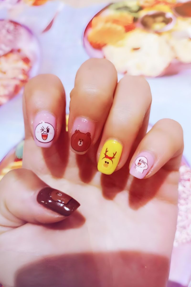 Ảnh nail tay hình gấu 12