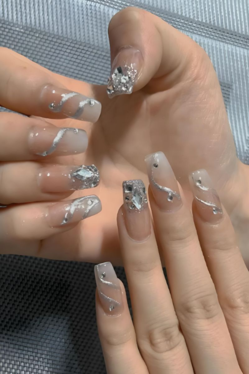 Ảnh nail tay kim tuyến 4