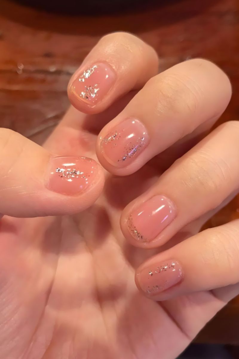 Ảnh nail tay màu hồng 10