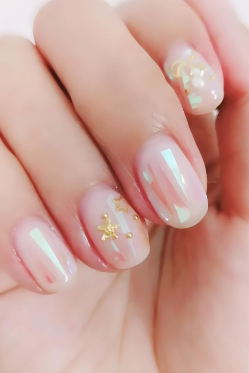 Ảnh nail tay màu hồng 12