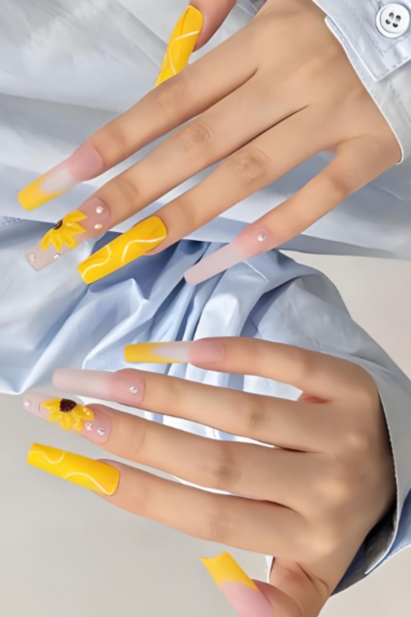 Ảnh nail tay màu vàng 13