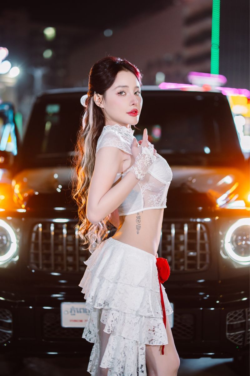 Ngân 98 sexy 7