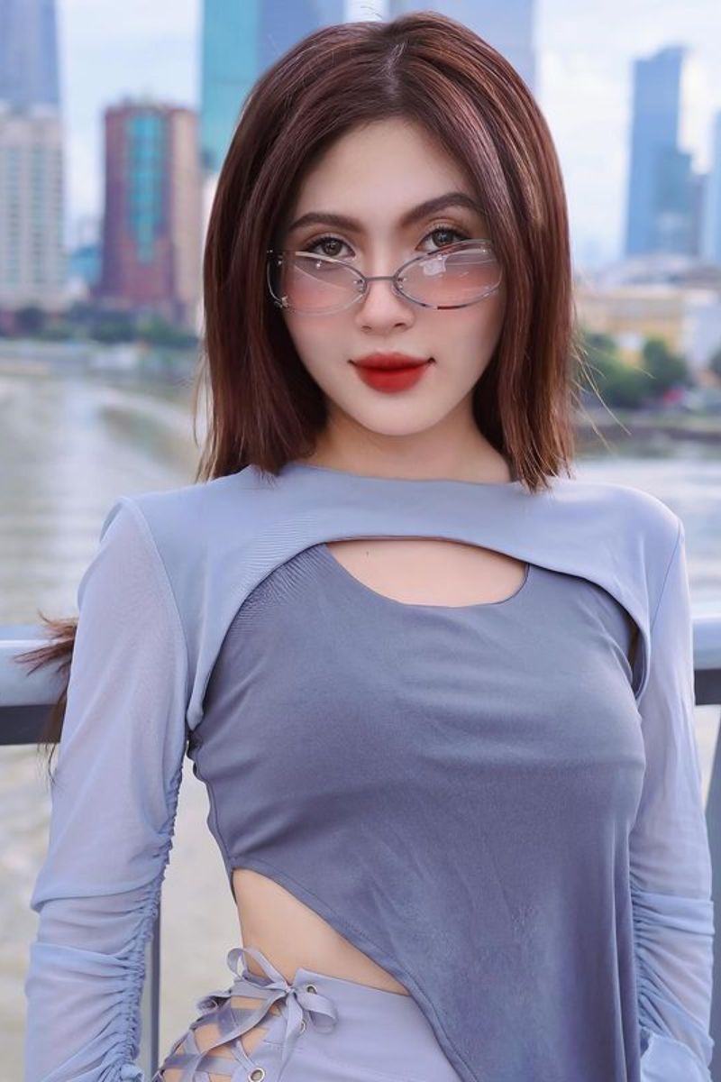 Ảnh Nguyễn Phúc Kim Ngân sexy 16