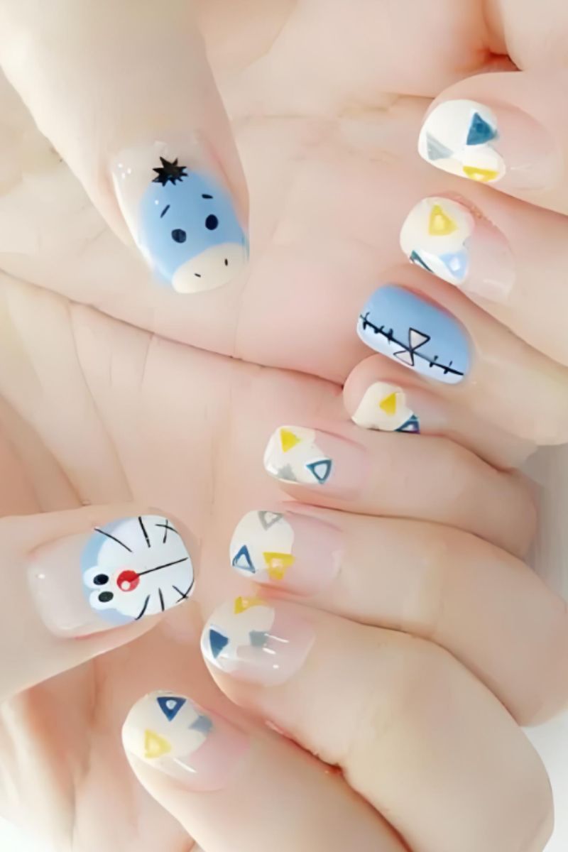 Ảnh vẽ nail hoạt hình Doraemon 2