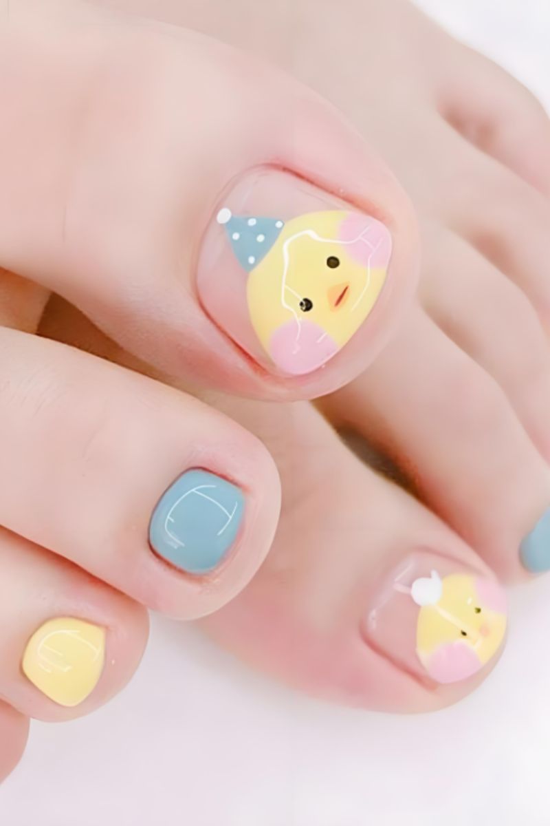 Ảnh nail chân vẽ cute 3