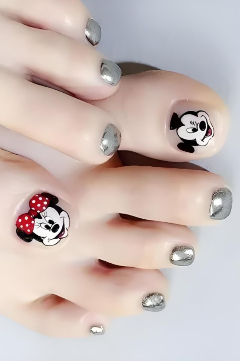 Ảnh nail chân vẽ cute 9