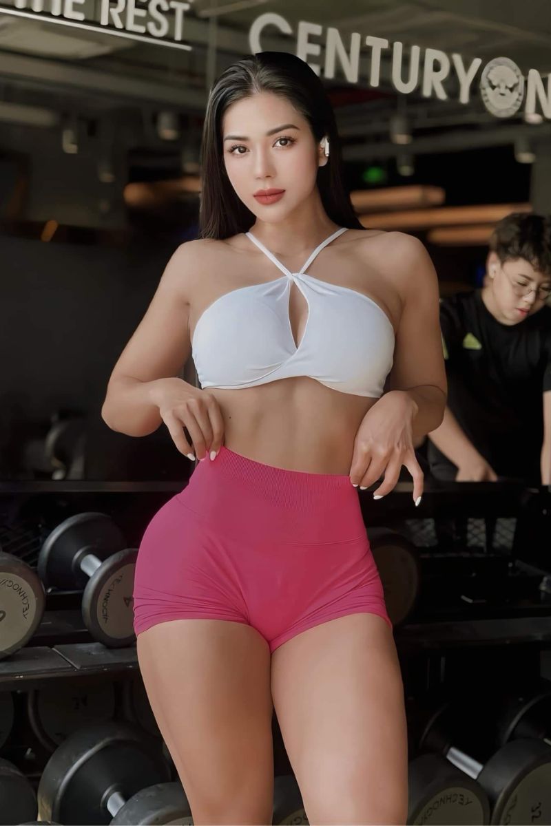 Ảnh gái xinh tập gym 30