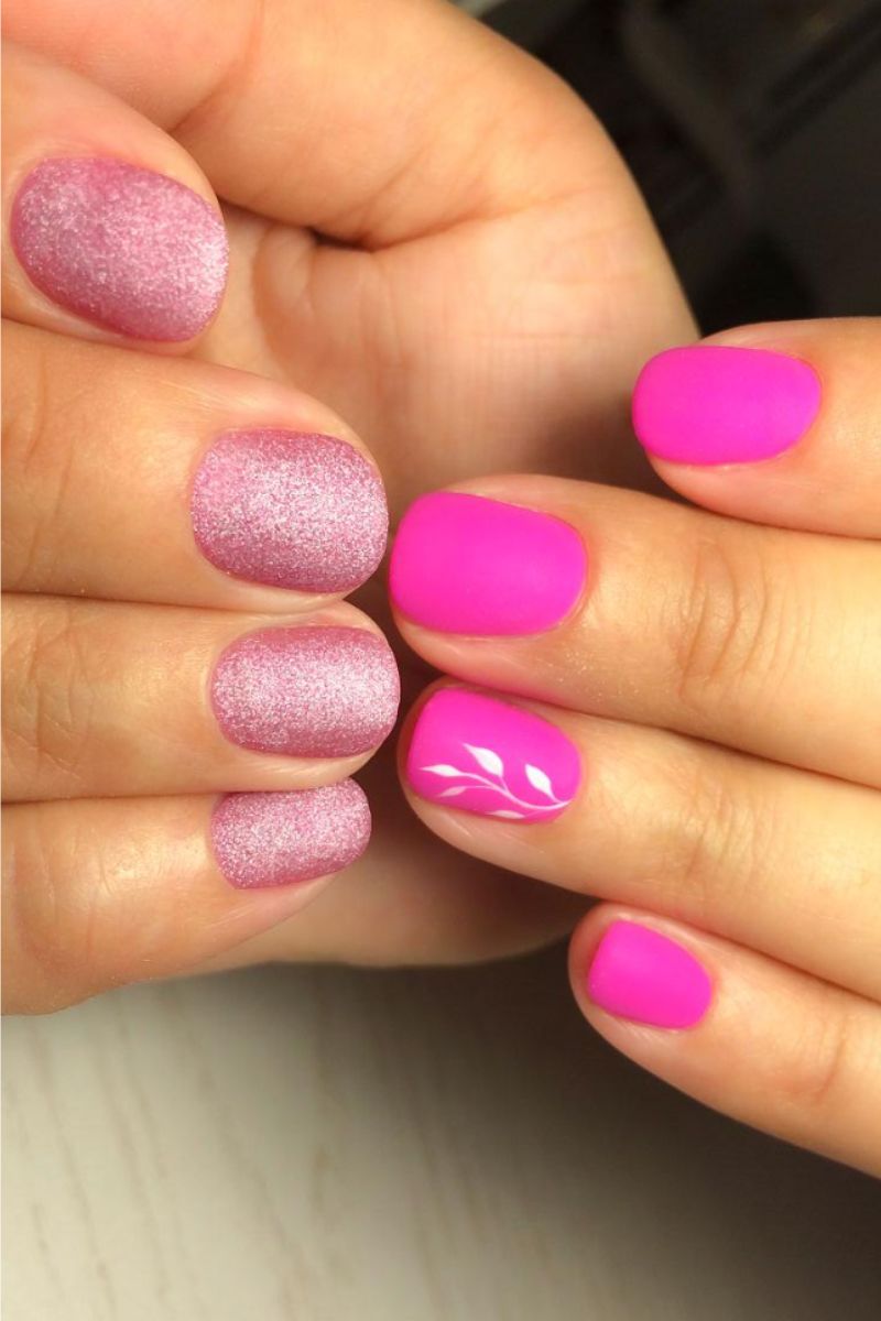 Ảnh các mẫu nail màu hồng đẹp 20