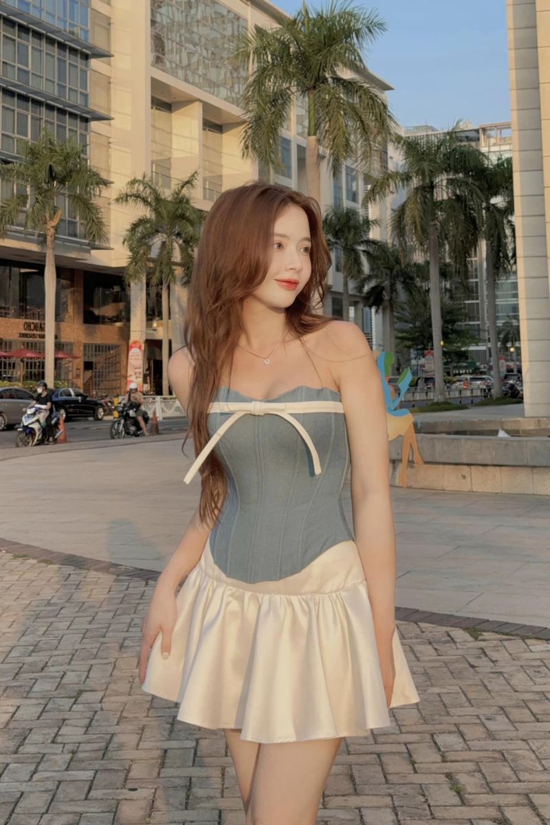 Ảnh hotgirl Lê Lý Lan Hương sexy 11